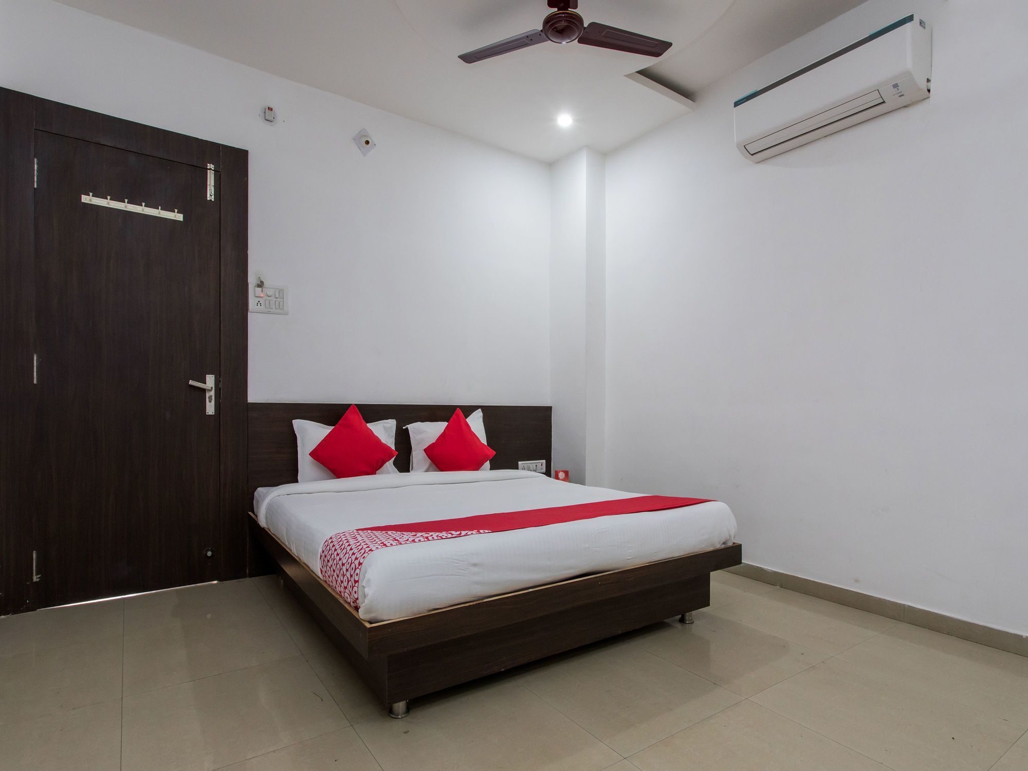 Oyo 9969 Hotel Kshipra Dham Ujjain Dış mekan fotoğraf