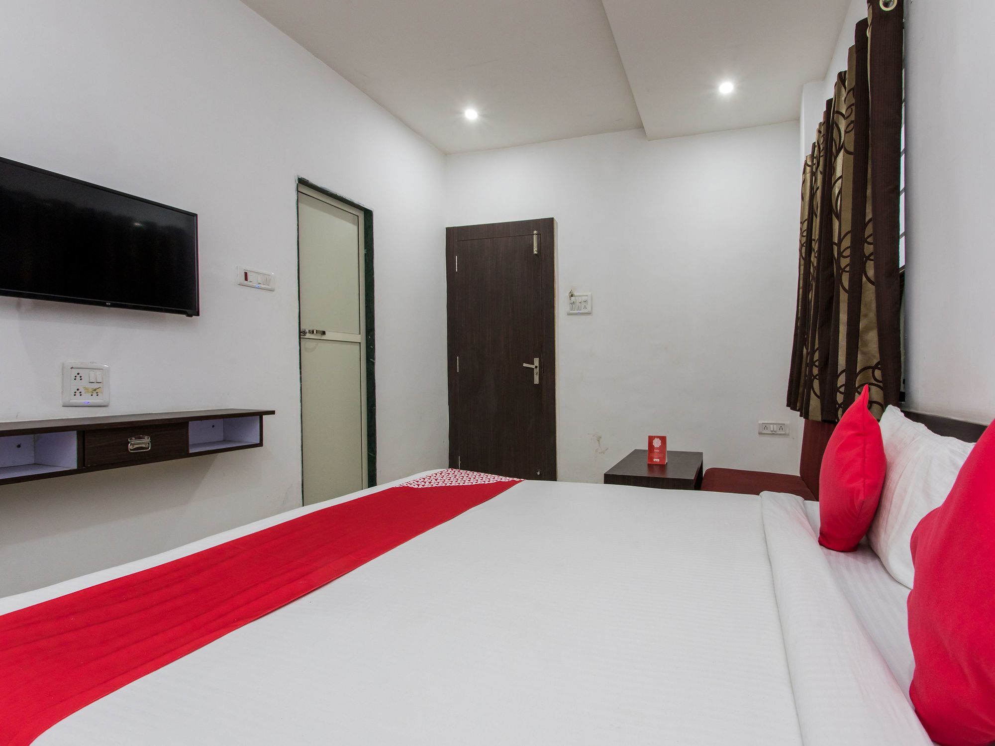Oyo 9969 Hotel Kshipra Dham Ujjain Dış mekan fotoğraf
